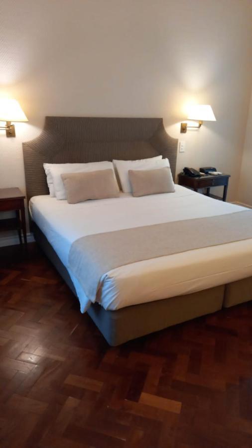 Lafayette Hotel 4*